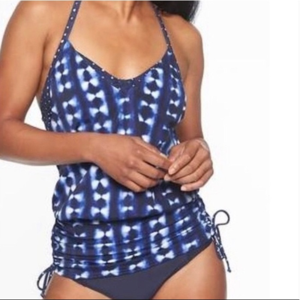 Athleta Tie Dye Del Mar Side Scrunch Tankini/Swim Dress, underwire. Never used🤩